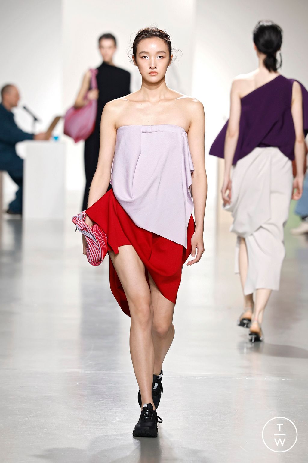 Fashion Week Paris Fall/Winter 2026 look 20 from the CFCL collection womenswear