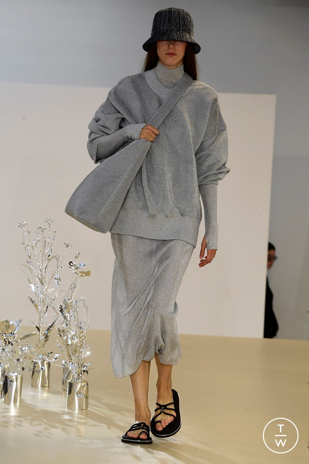 Fashion Week Paris Spring/Summer 2024 look 7 from the CFCL collection womenswear