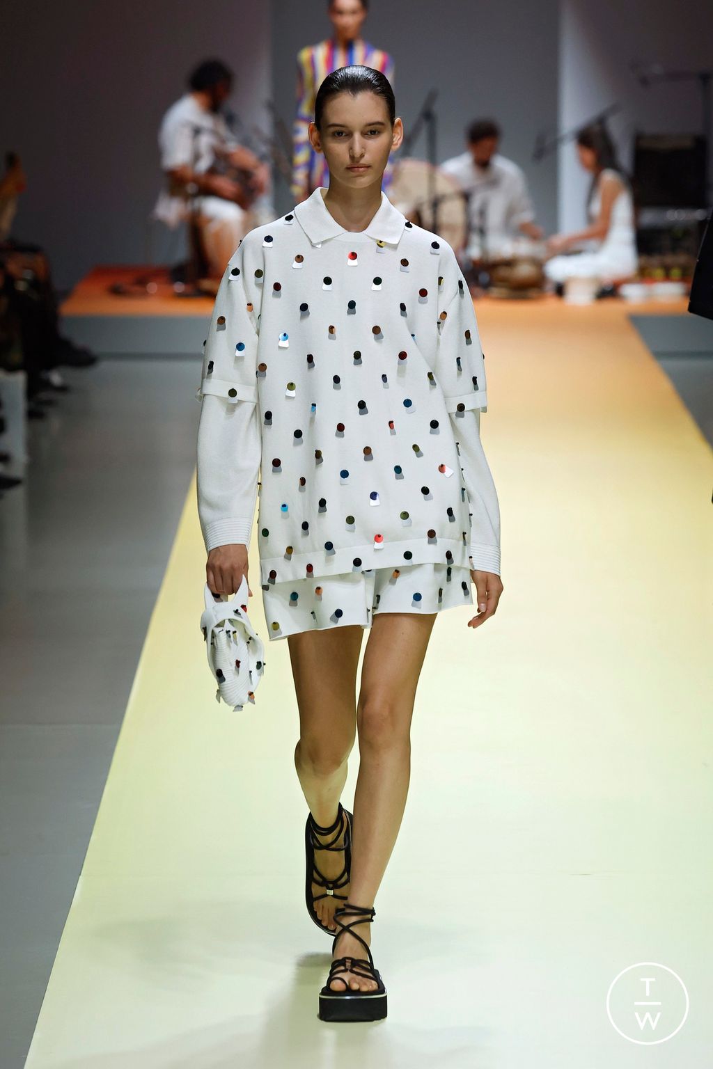 Fashion Week Paris Spring/Summer 2025 look 27 from the CFCL collection womenswear