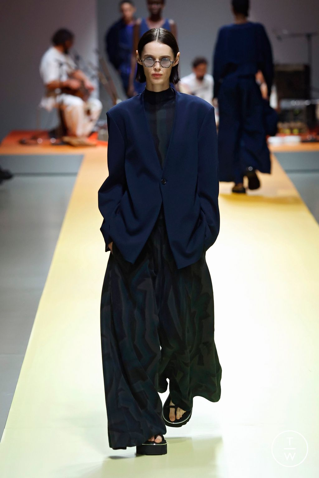 Fashion Week Paris Spring/Summer 2025 look 32 from the CFCL collection womenswear