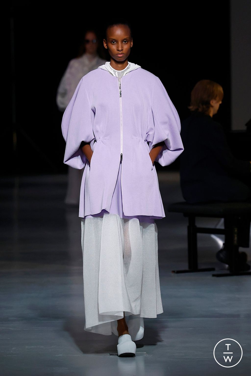 Fashion Week Paris Spring/Summer 2026 look 17 from the CFCL collection 女装