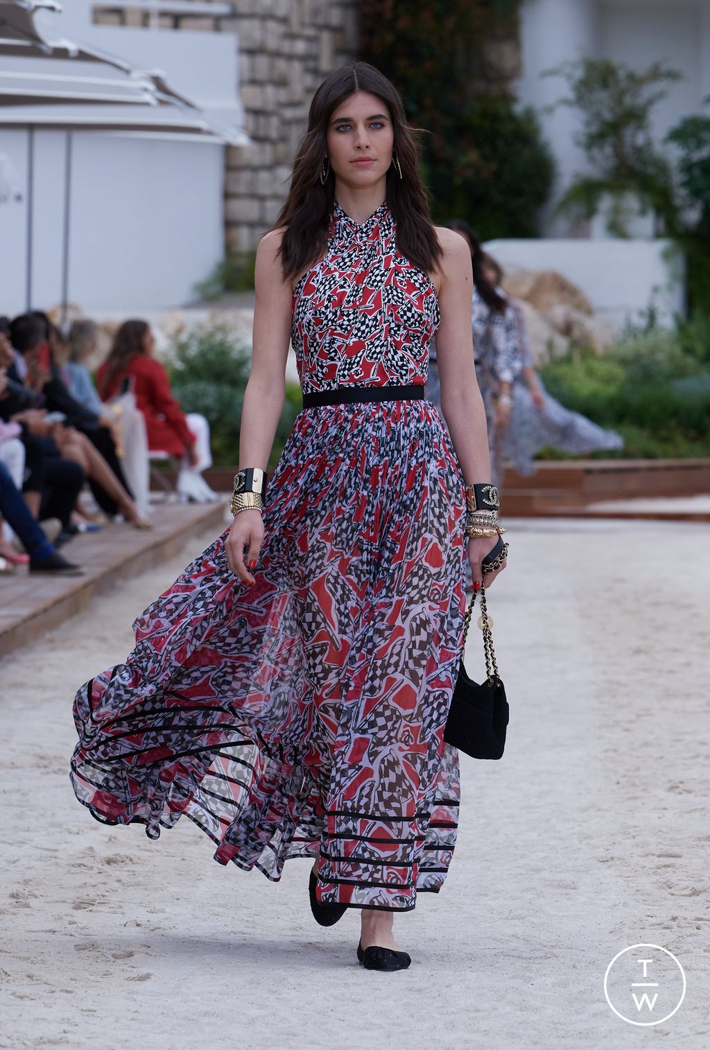 Fashion Week Paris Resort 2023 look 21 from the Chanel collection 女装