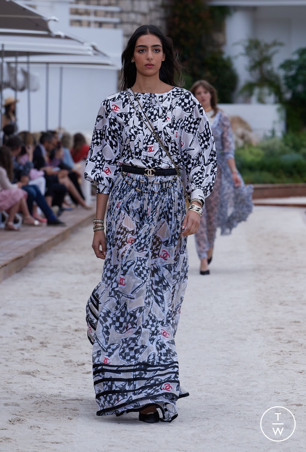 Fashion Week Paris Resort 2023 look 22 from the Chanel collection 女装