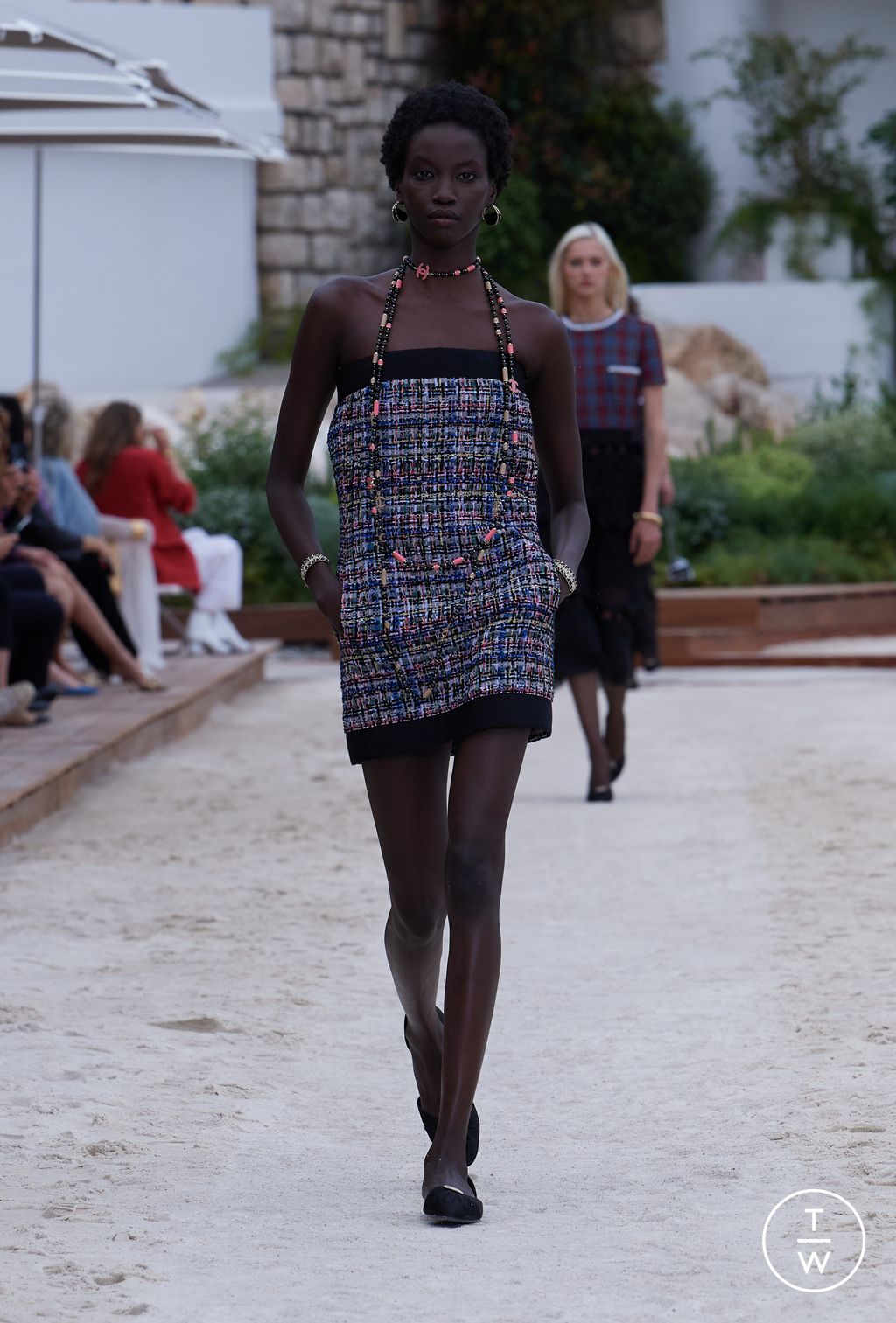 Fashion Week Paris Resort 2023 look 28 from the Chanel collection 女装