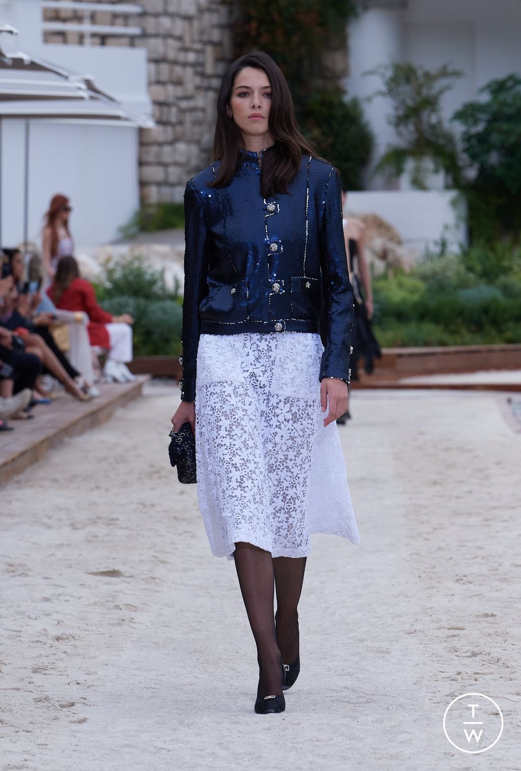 Fashion Week Paris Resort 2023 look 48 from the Chanel collection womenswear
