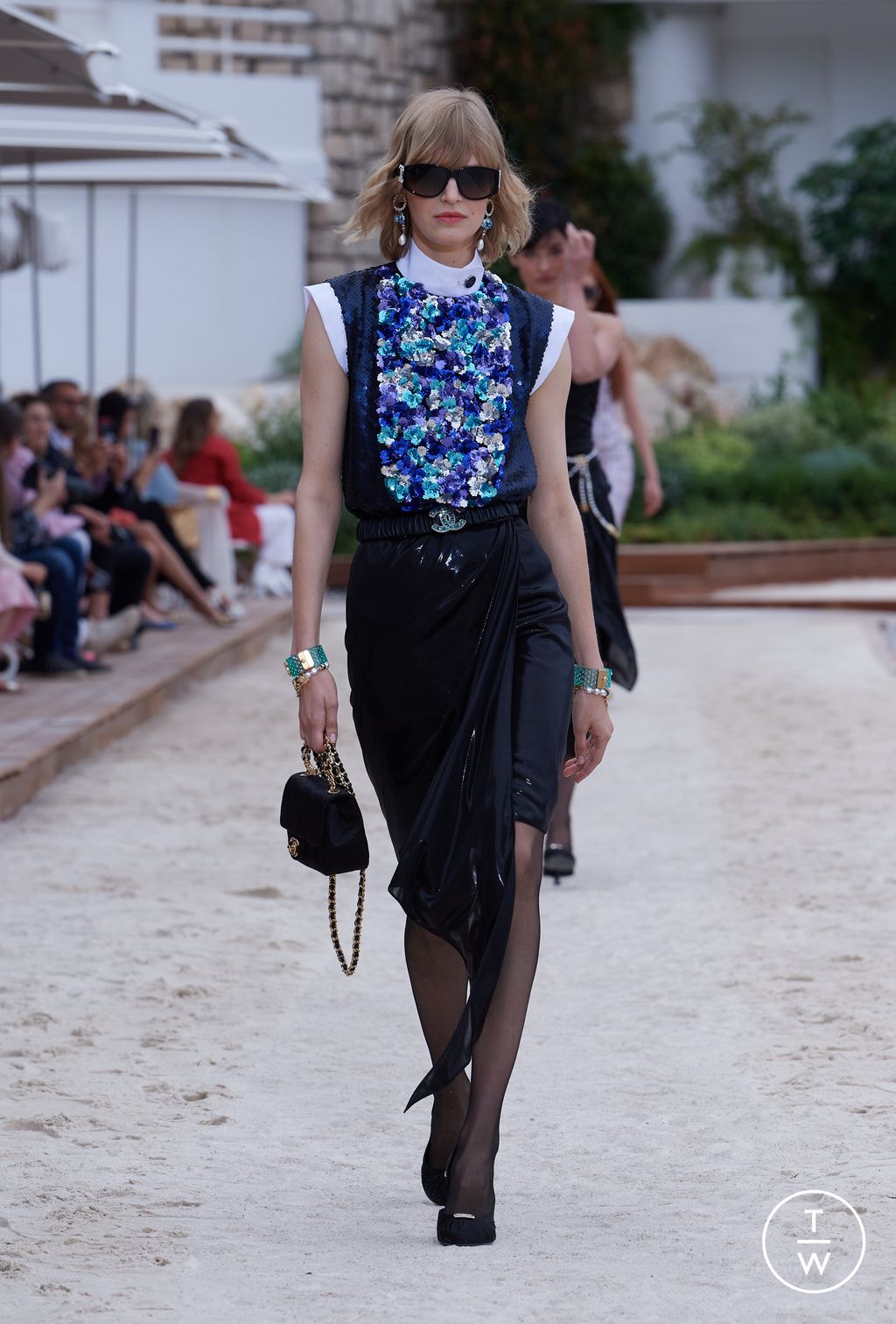 Fashion Week Paris Resort 2023 look 49 from the Chanel collection womenswear