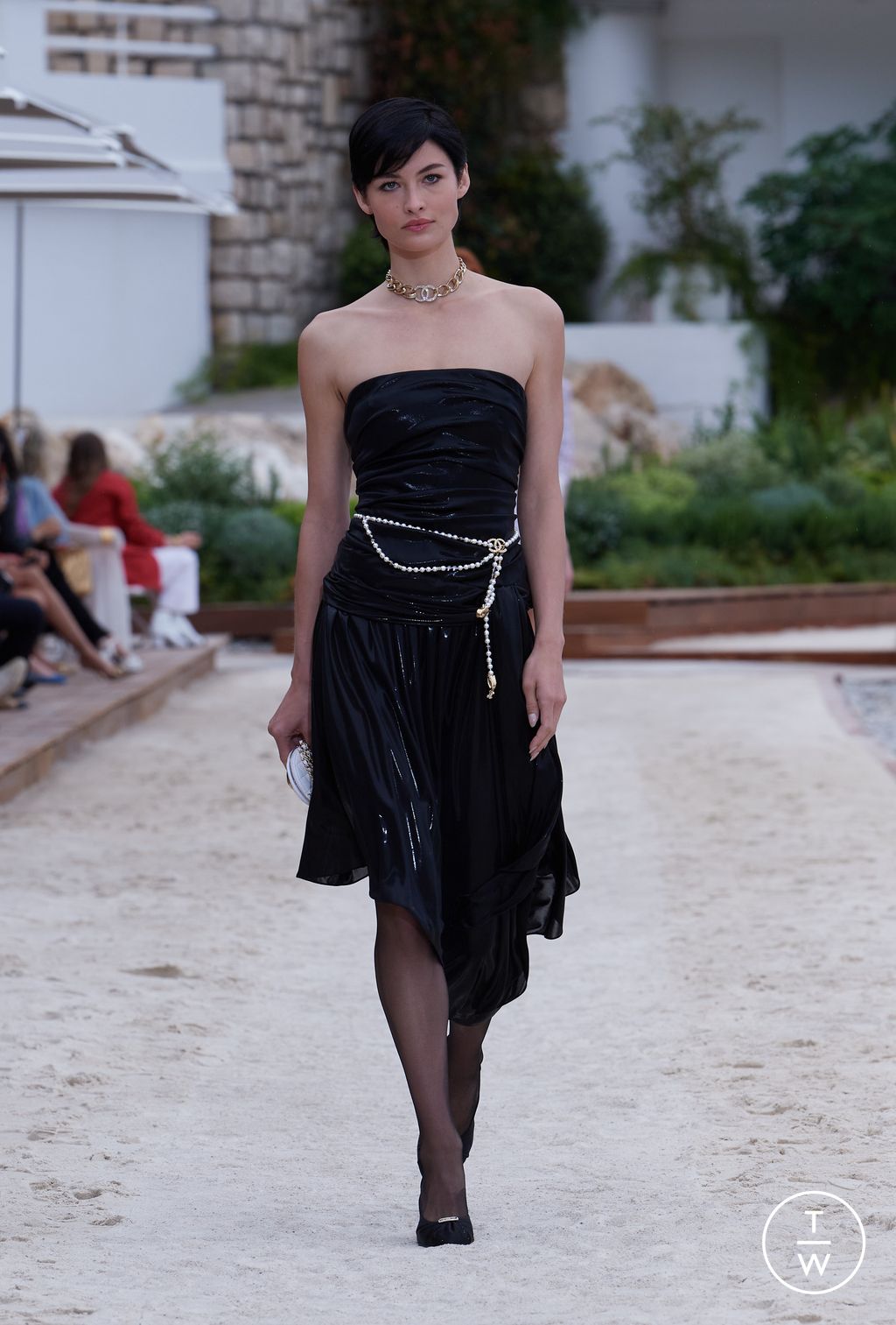 Fashion Week Paris Resort 2023 look 50 from the Chanel collection womenswear