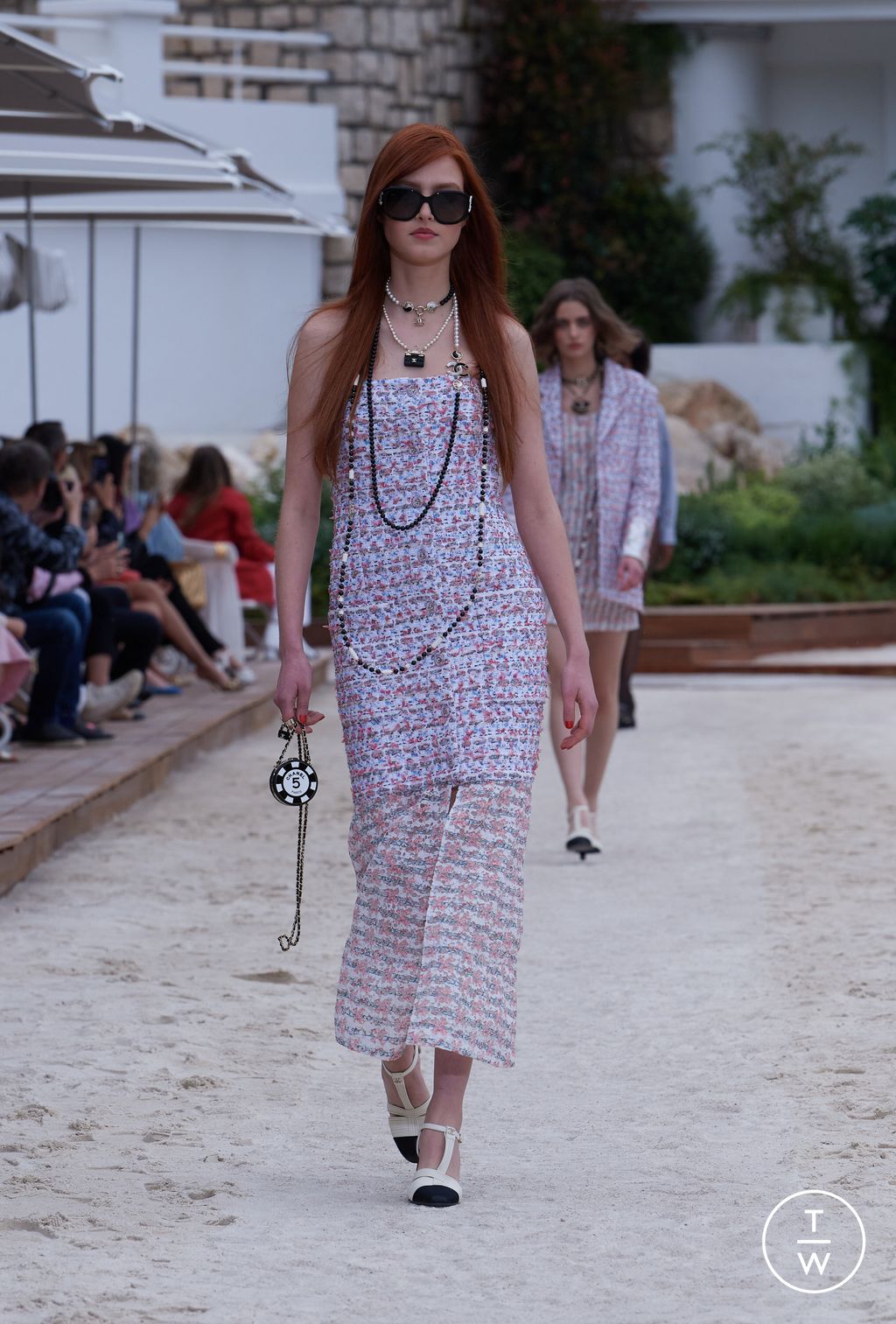 Fashion Week Paris Resort 2023 look 51 from the Chanel collection 女装