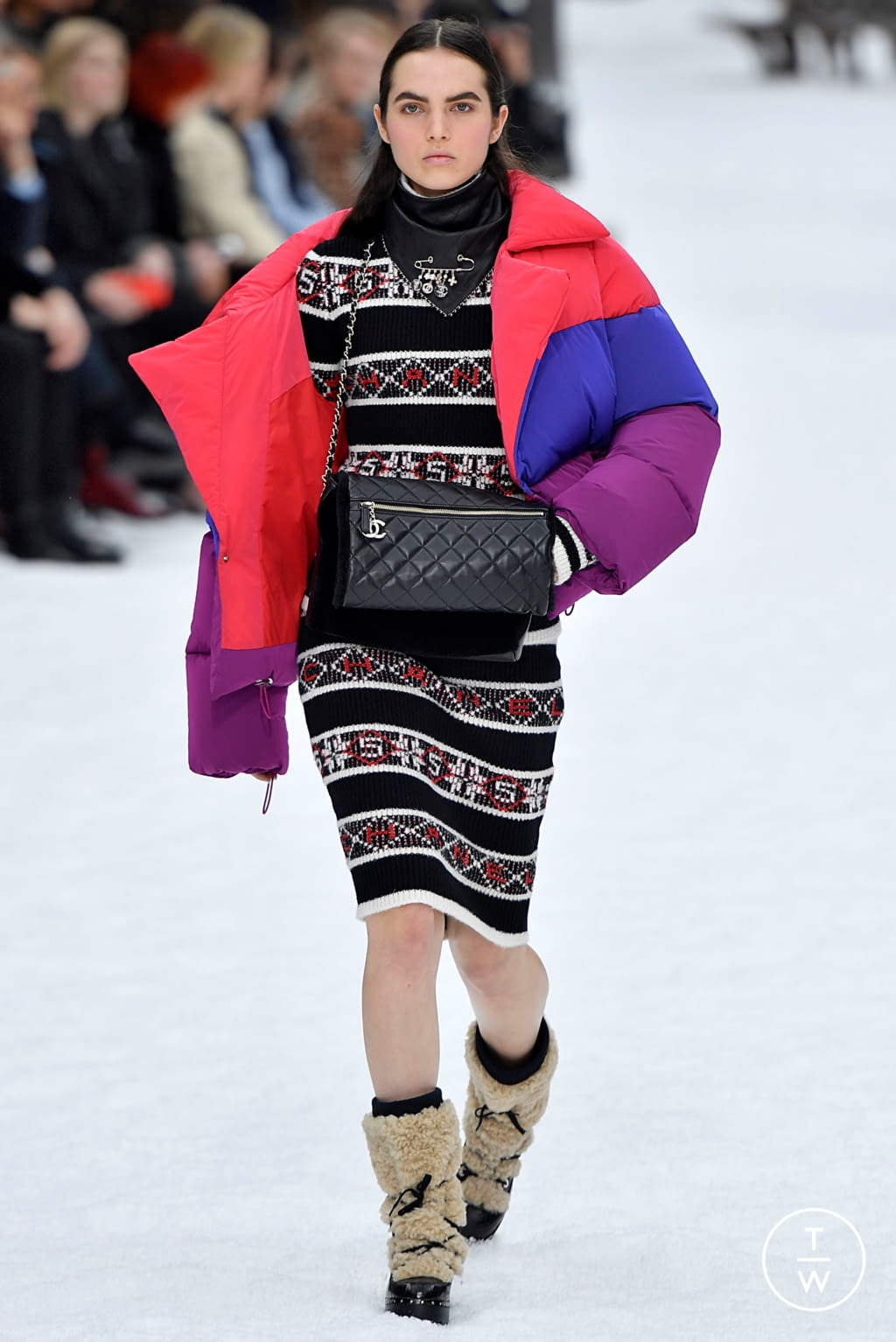 Fashion Week Paris Fall/Winter 2019 look 47 from the Chanel collection womenswear