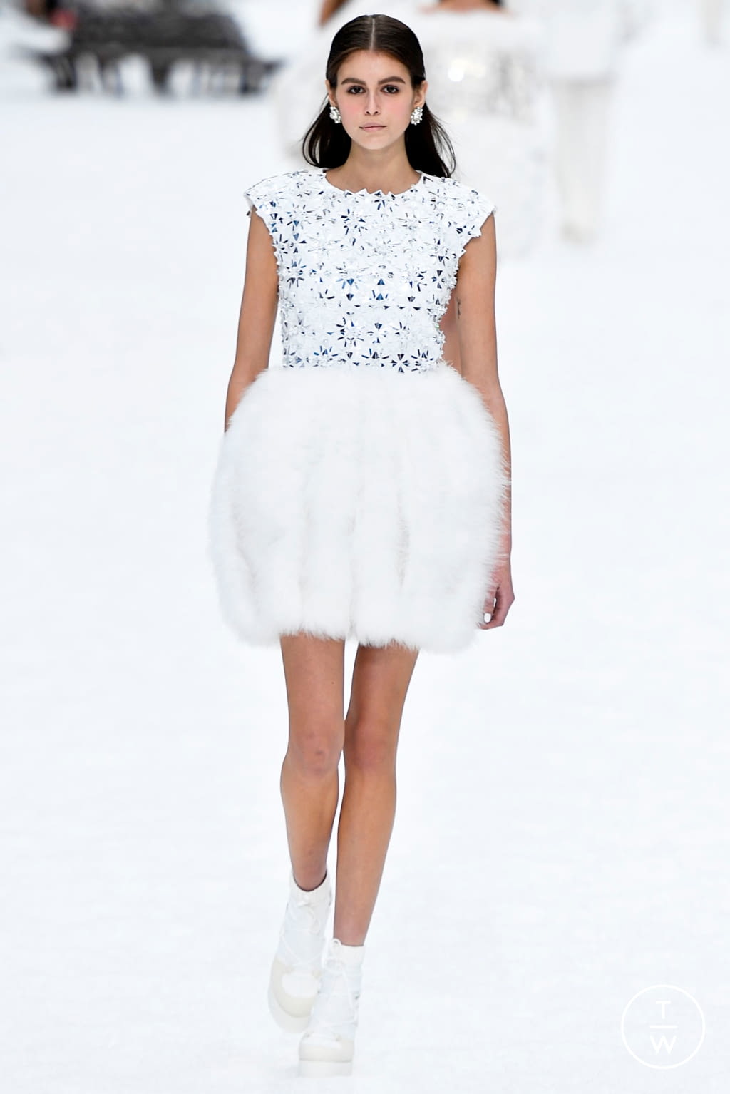 Fashion Week Paris Fall/Winter 2019 look 71 from the Chanel collection womenswear