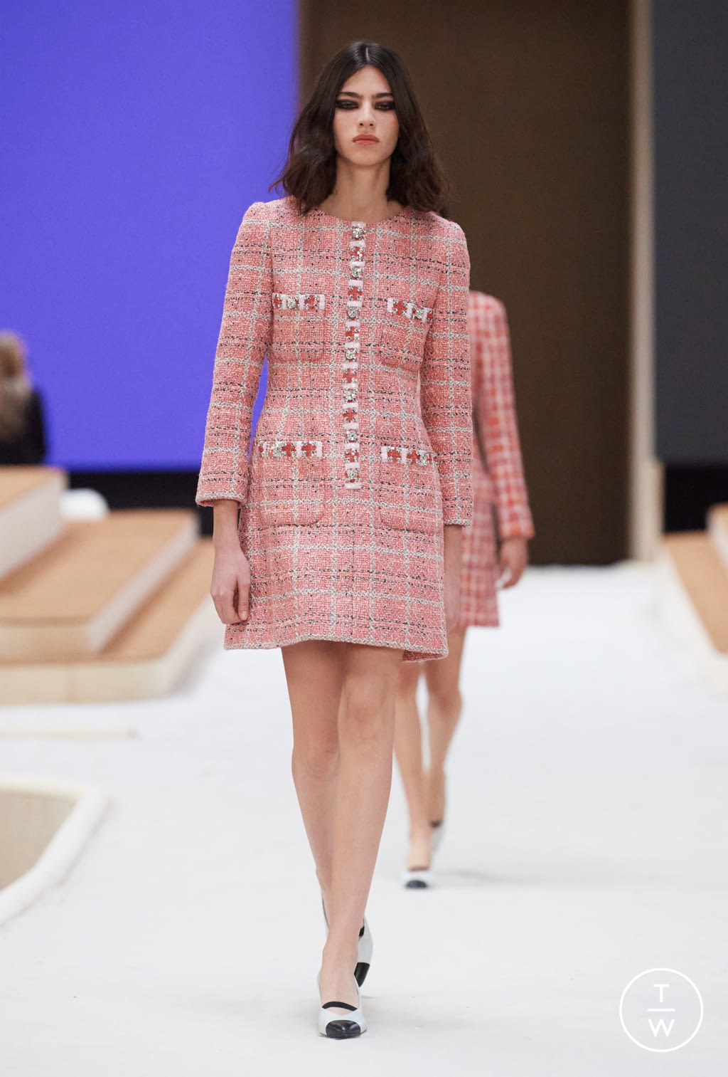 Fashion Week Paris Spring/Summer 2022 look 9 from the Chanel collection couture