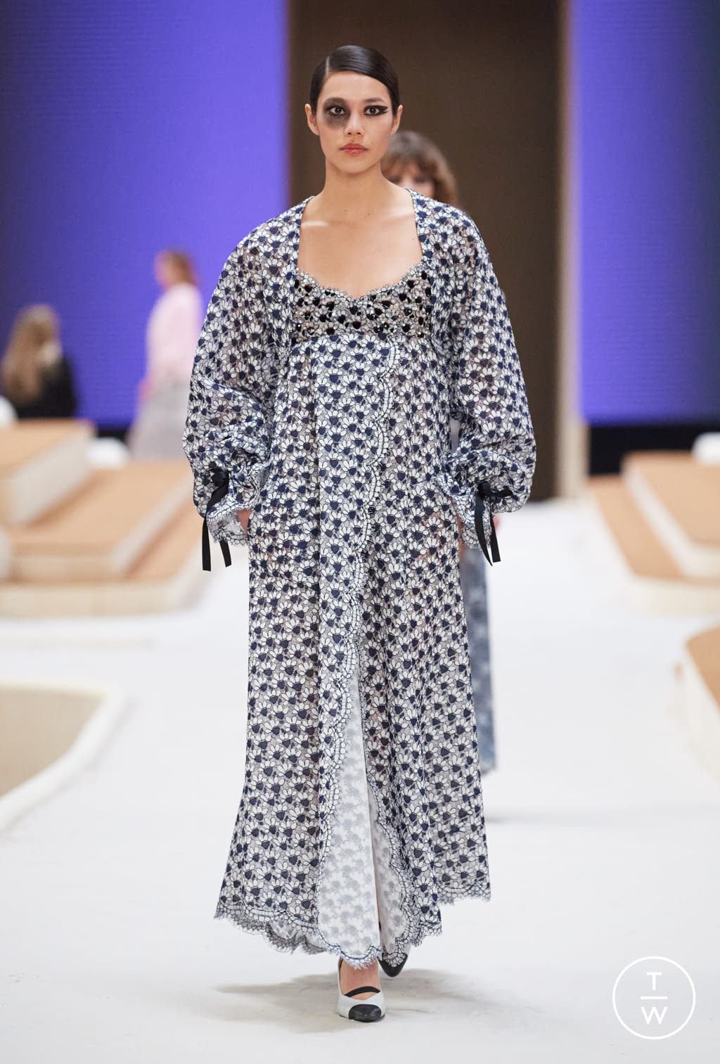 Fashion Week Paris Spring/Summer 2022 look 23 de la collection Chanel couture