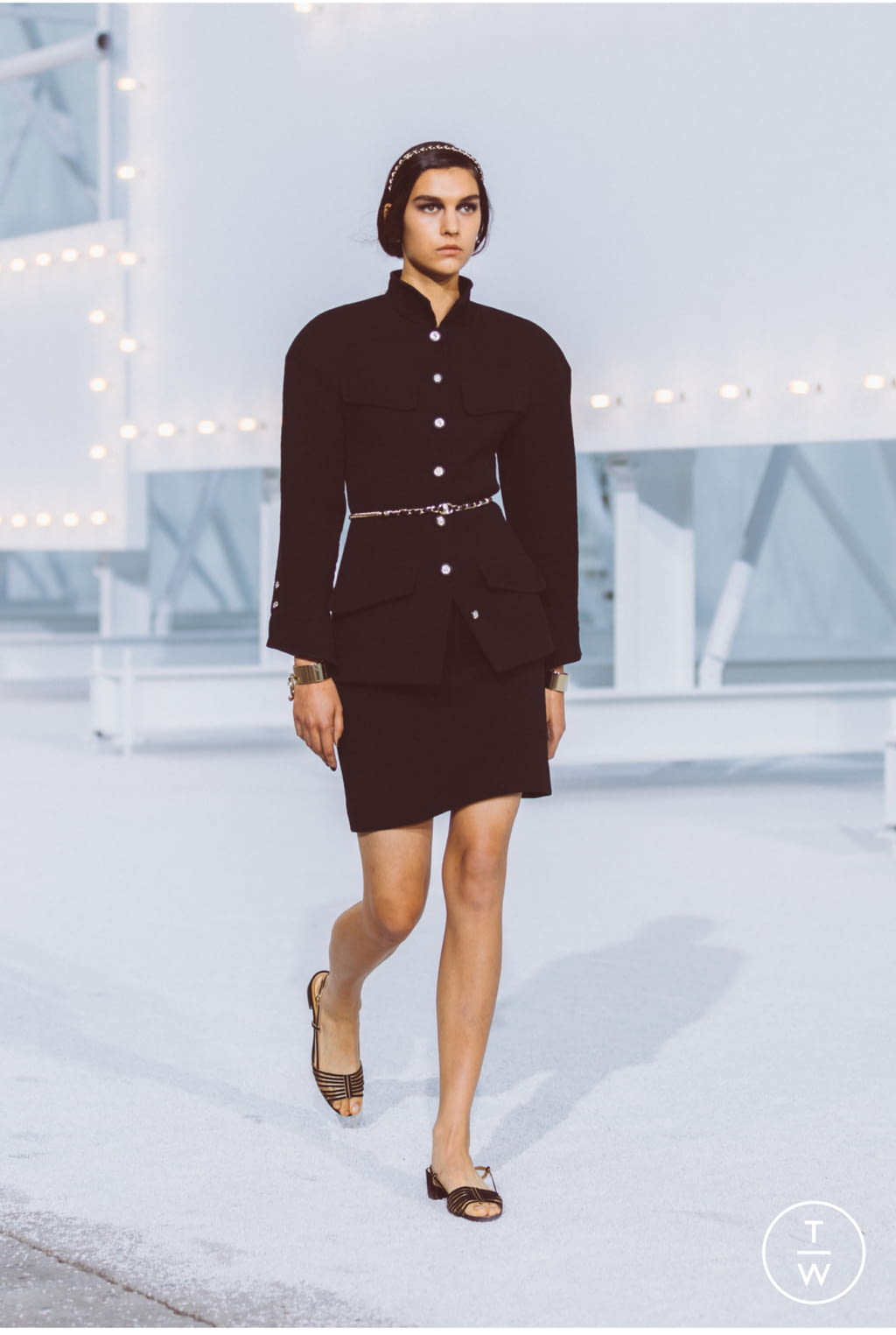 Fashion Week Paris Spring/Summer 2021 look 46 from the Chanel collection 女装
