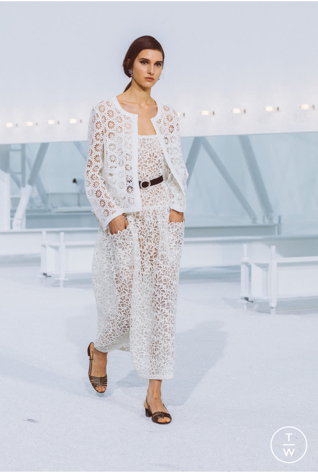 Fashion Week Paris Spring/Summer 2021 look 59 from the Chanel collection womenswear
