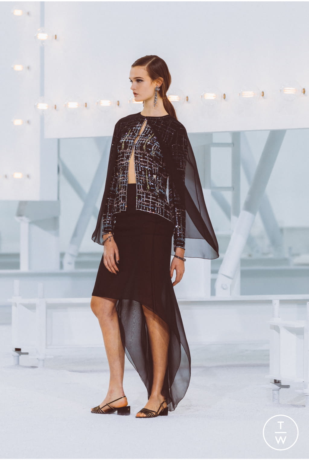 Fashion Week Paris Spring/Summer 2021 look 66 from the Chanel collection womenswear