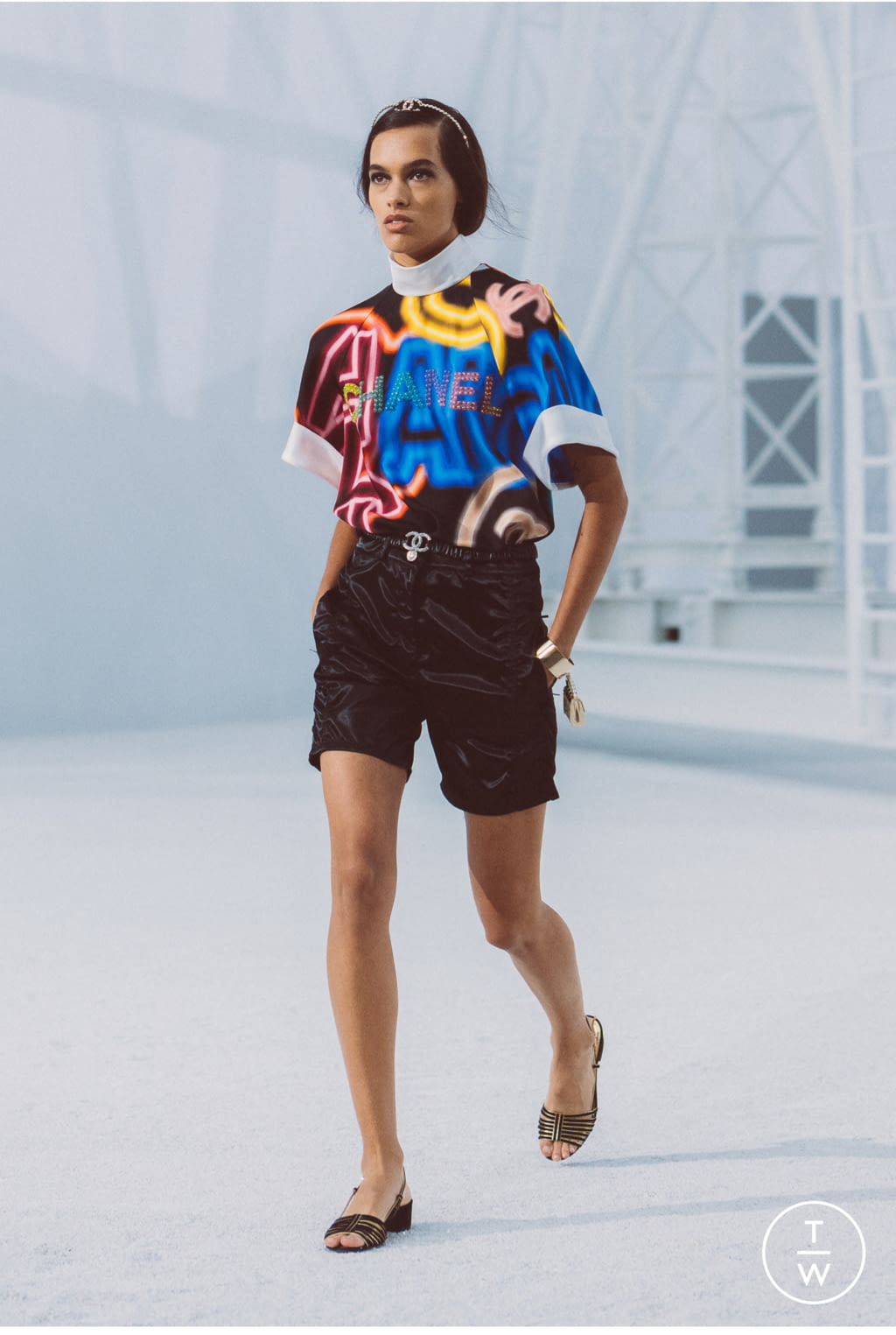 Fashion Week Paris Spring/Summer 2021 look 30 from the Chanel collection 女装