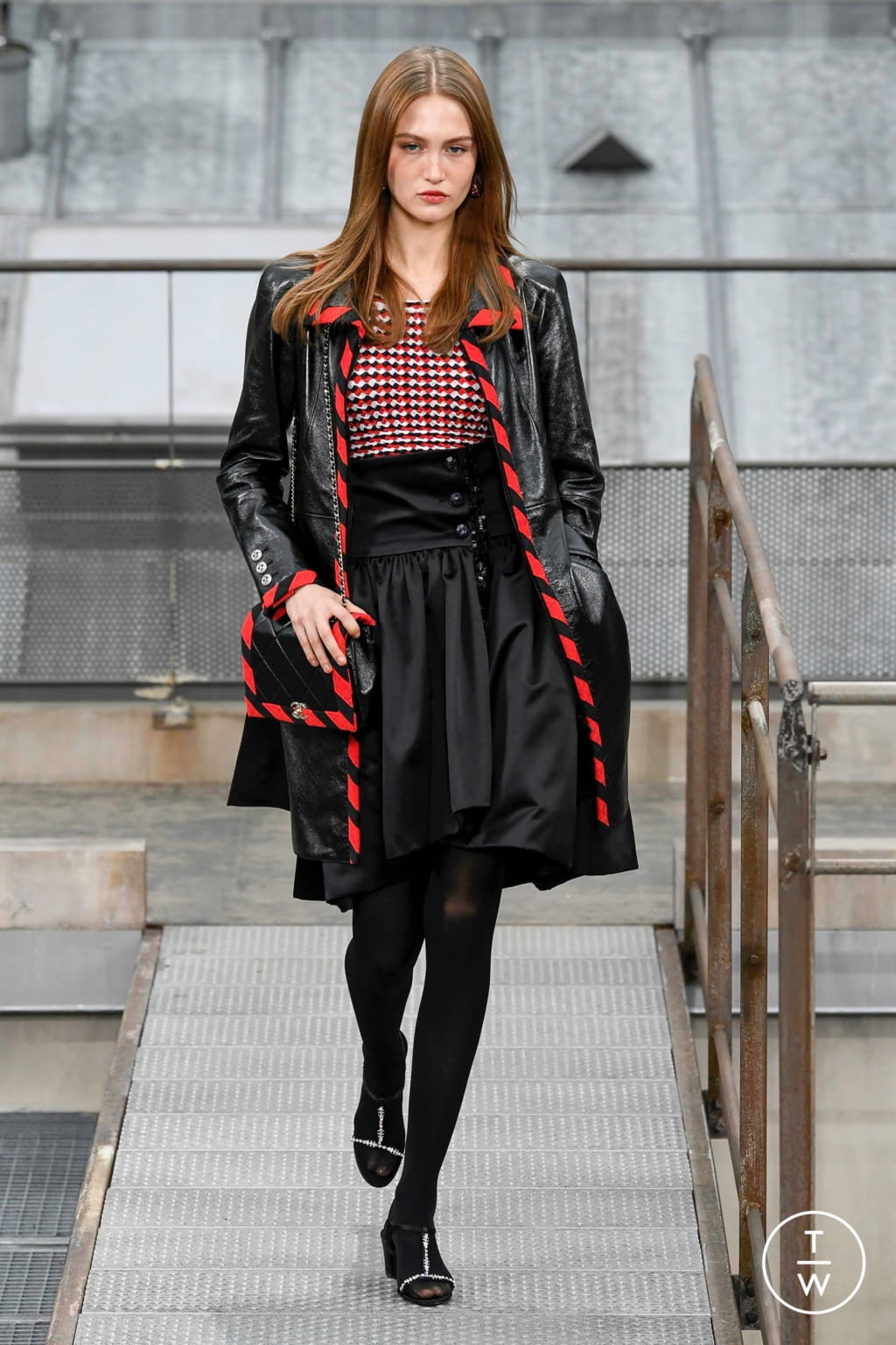 Fashion Week Paris Spring/Summer 2020 look 27 de la collection Chanel womenswear