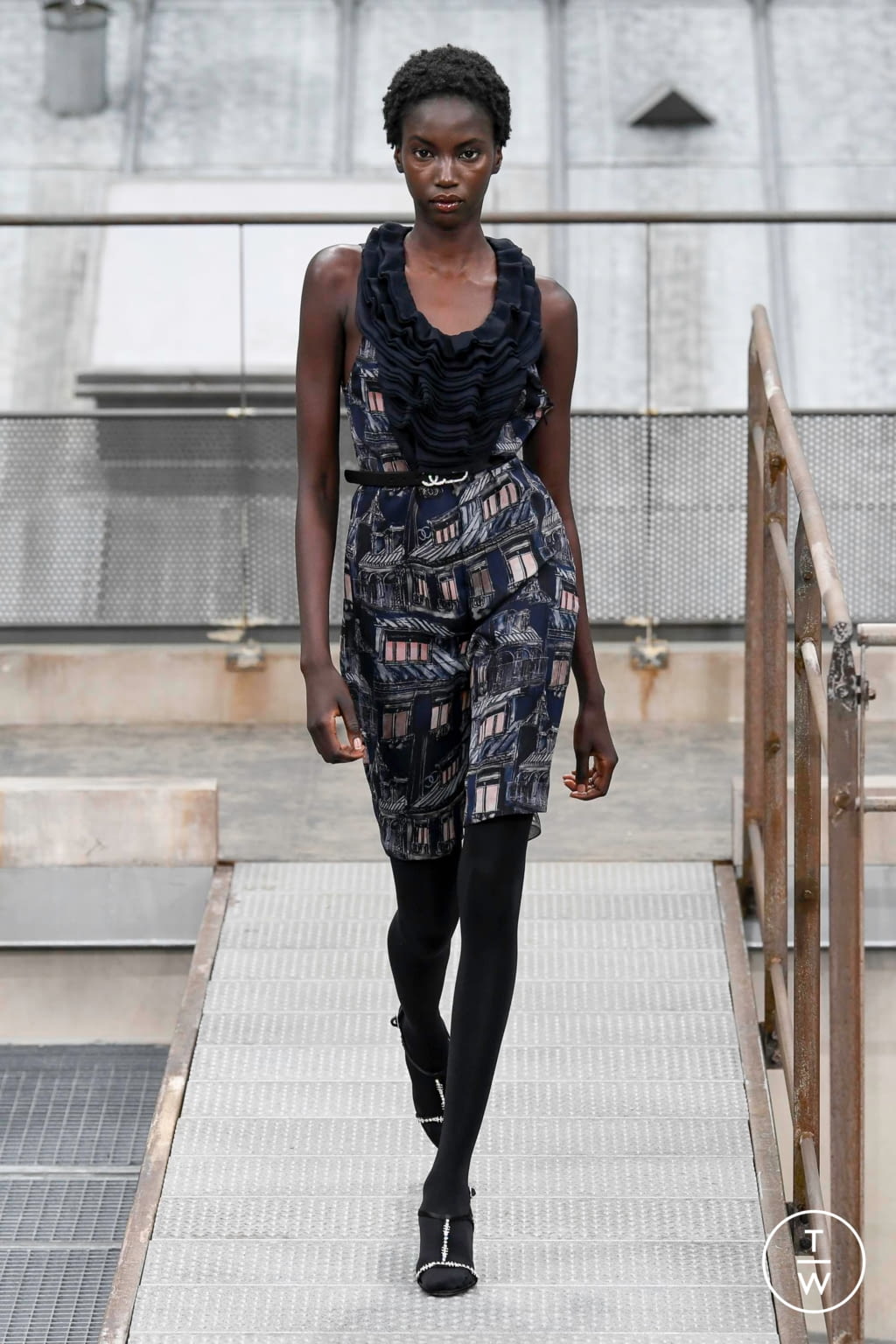 Fashion Week Paris Spring/Summer 2020 look 53 from the Chanel collection womenswear