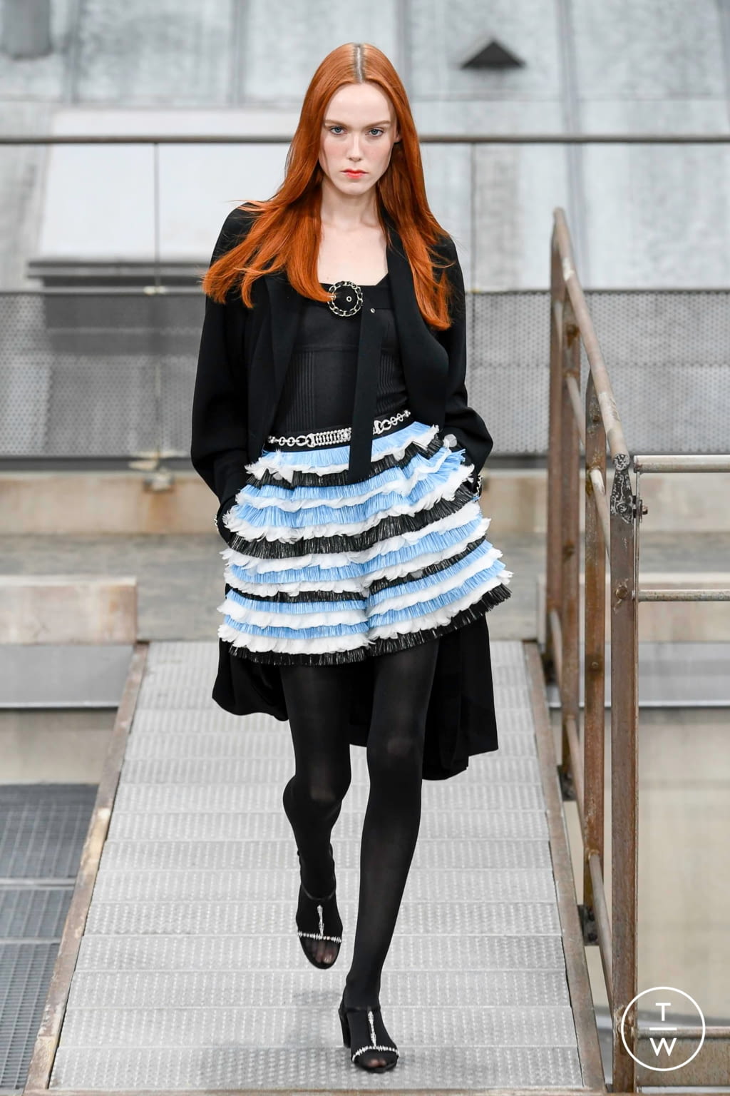 Fashion Week Paris Spring/Summer 2020 look 61 from the Chanel collection womenswear