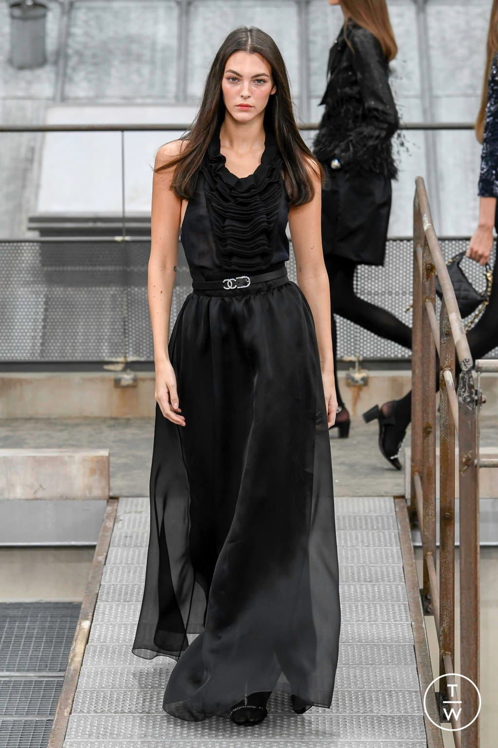 Fashion Week Paris Spring/Summer 2020 look 82 from the Chanel collection womenswear