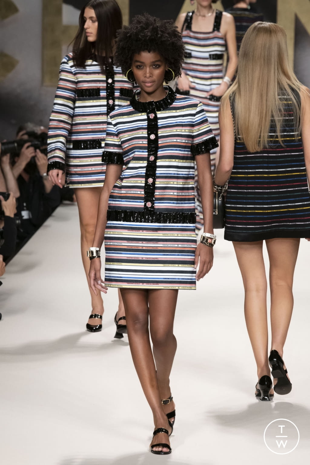 Fashion Week Paris Spring/Summer 2022 look 33 de la collection Chanel womenswear