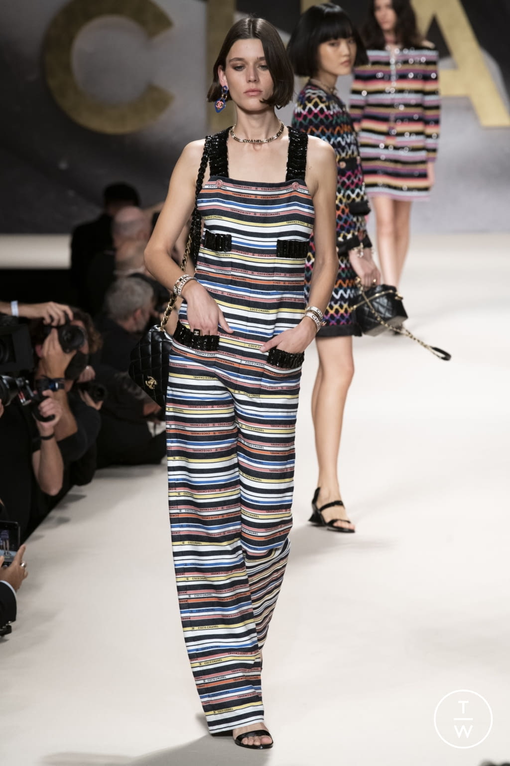 Fashion Week Paris Spring/Summer 2022 look 35 de la collection Chanel womenswear