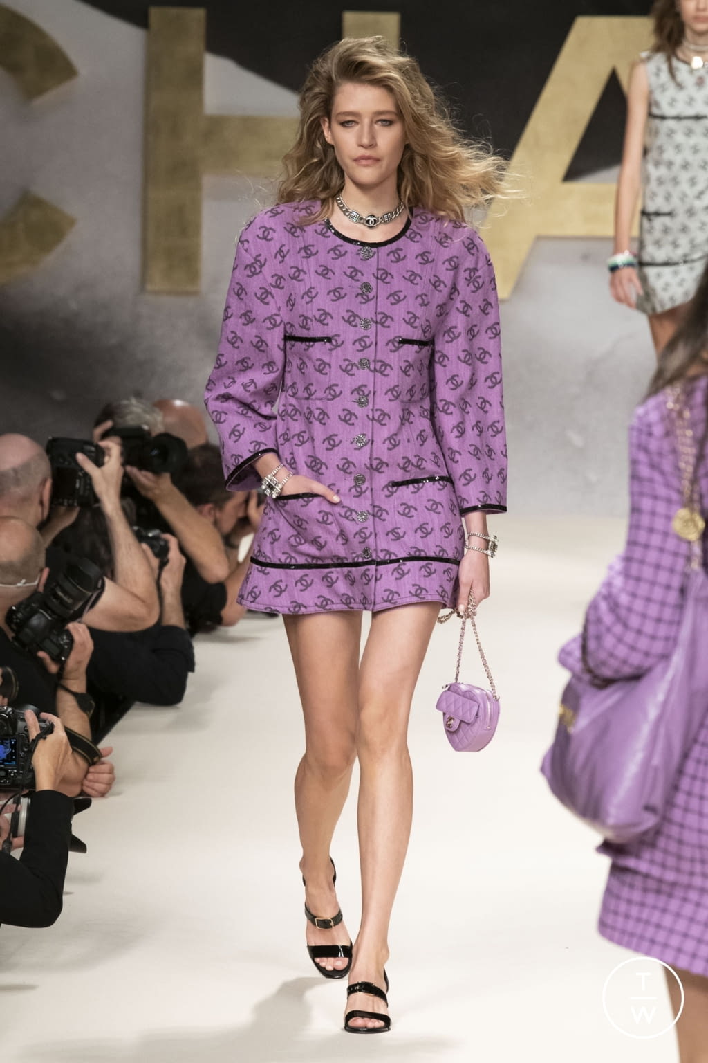 Fashion Week Paris Spring/Summer 2022 look 51 de la collection Chanel womenswear