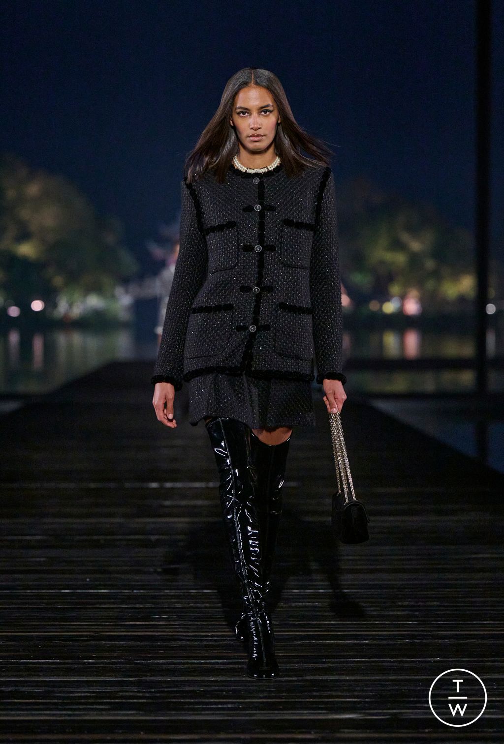 Fashion Week Paris Pre-Fall 2025 look 9 from the Chanel collection womenswear