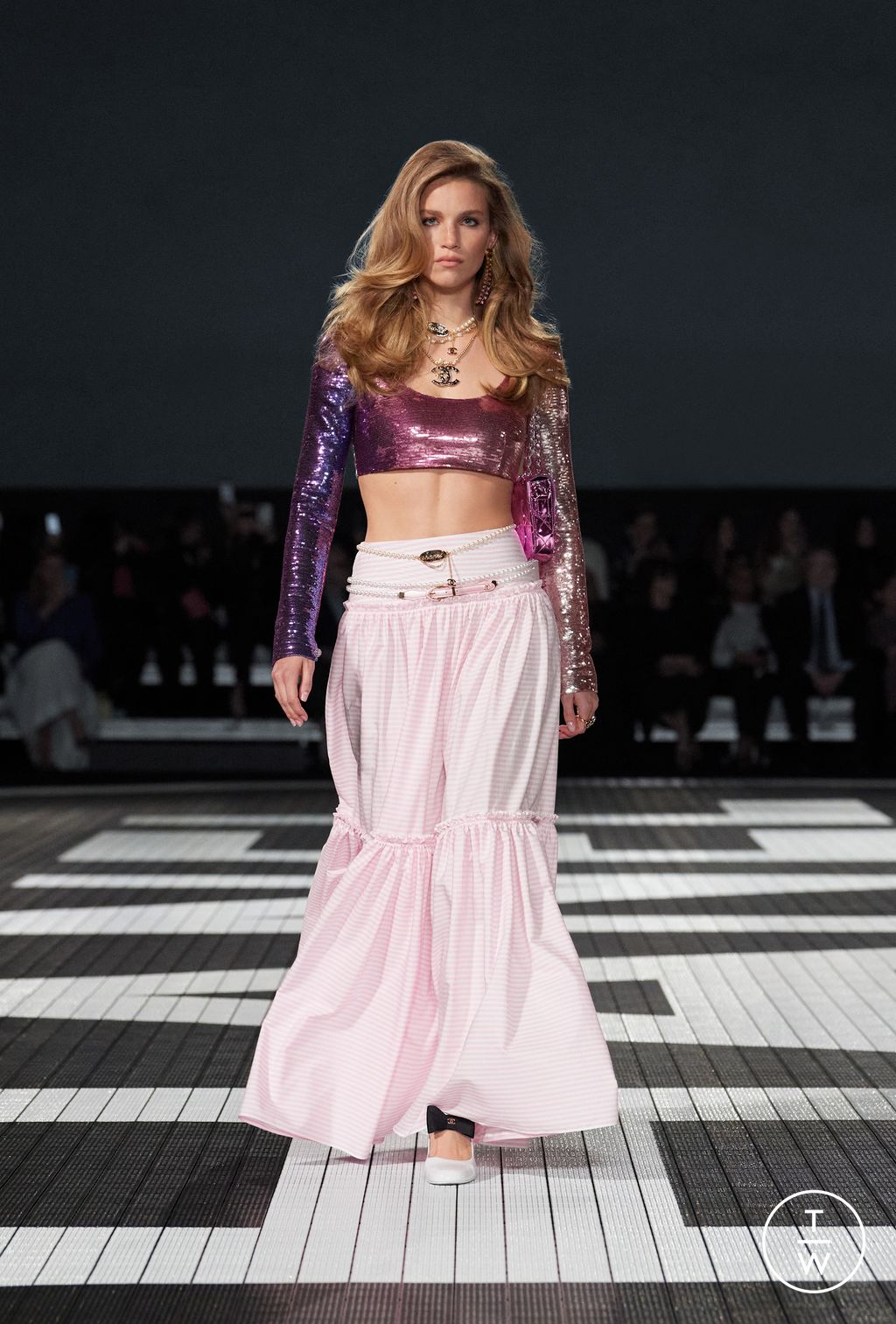 Fashion Week Paris Resort 2024 look 12 de la collection Chanel womenswear