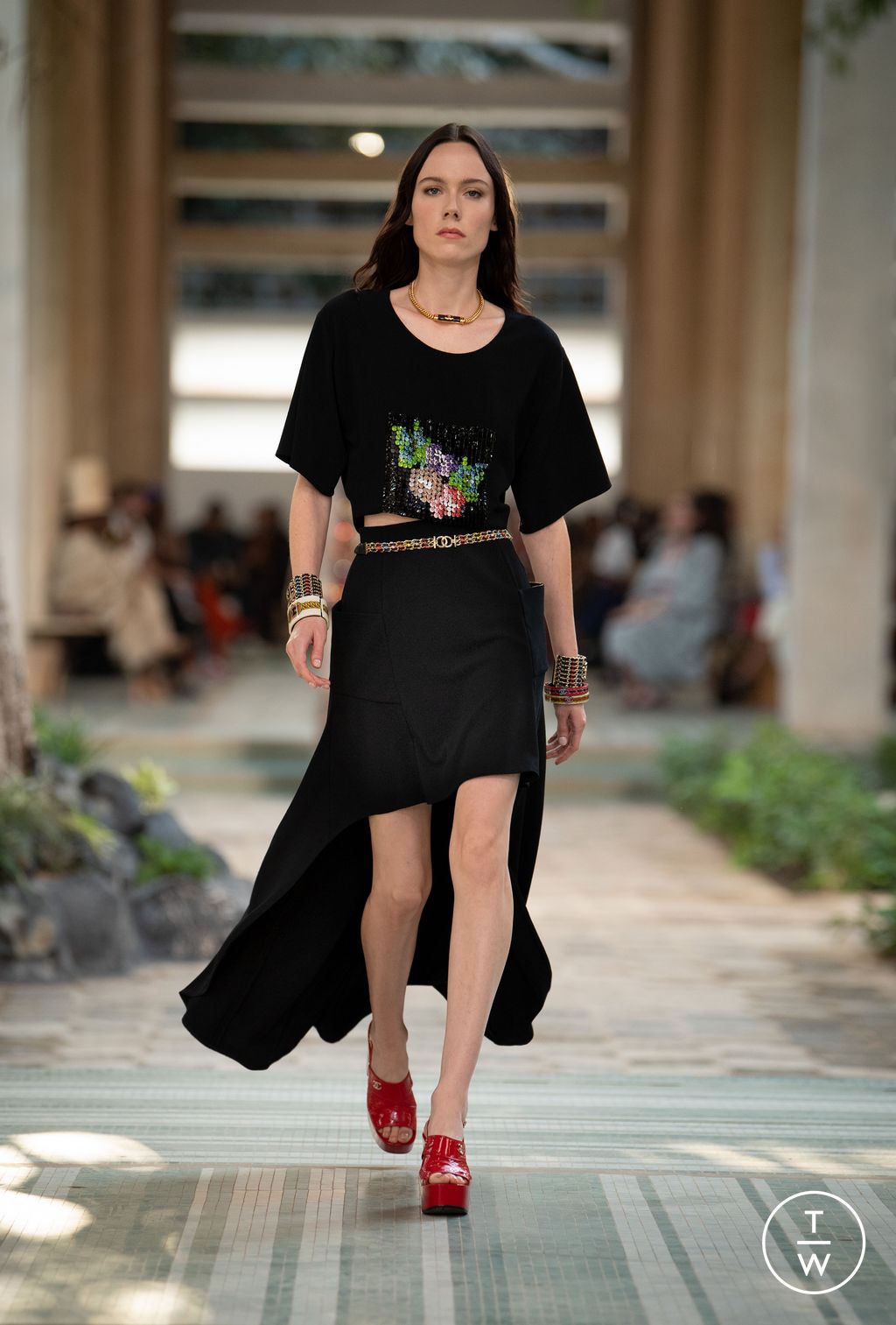 Fashion Week Paris Pre-Fall 2023 look 15 de la collection Chanel womenswear