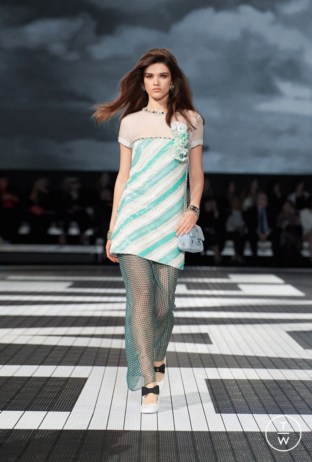 Fashion Week Paris Resort 2024 look 31 from the Chanel collection 女装