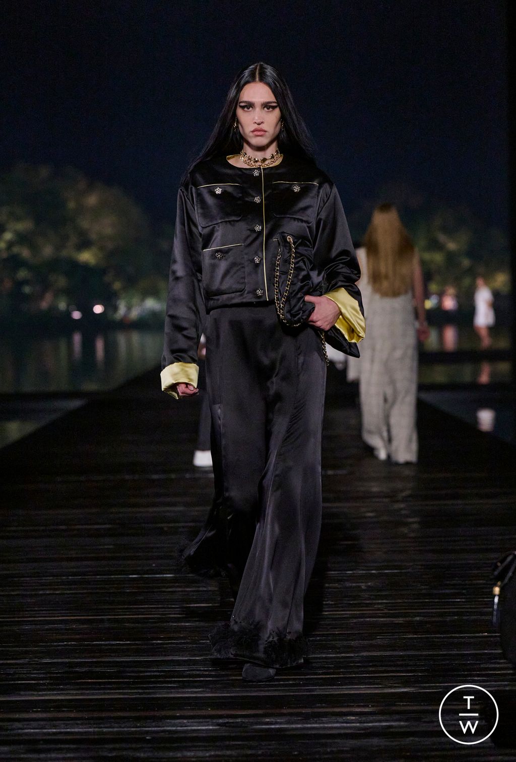 Fashion Week Paris Pre-Fall 2025 look 48 from the Chanel collection womenswear