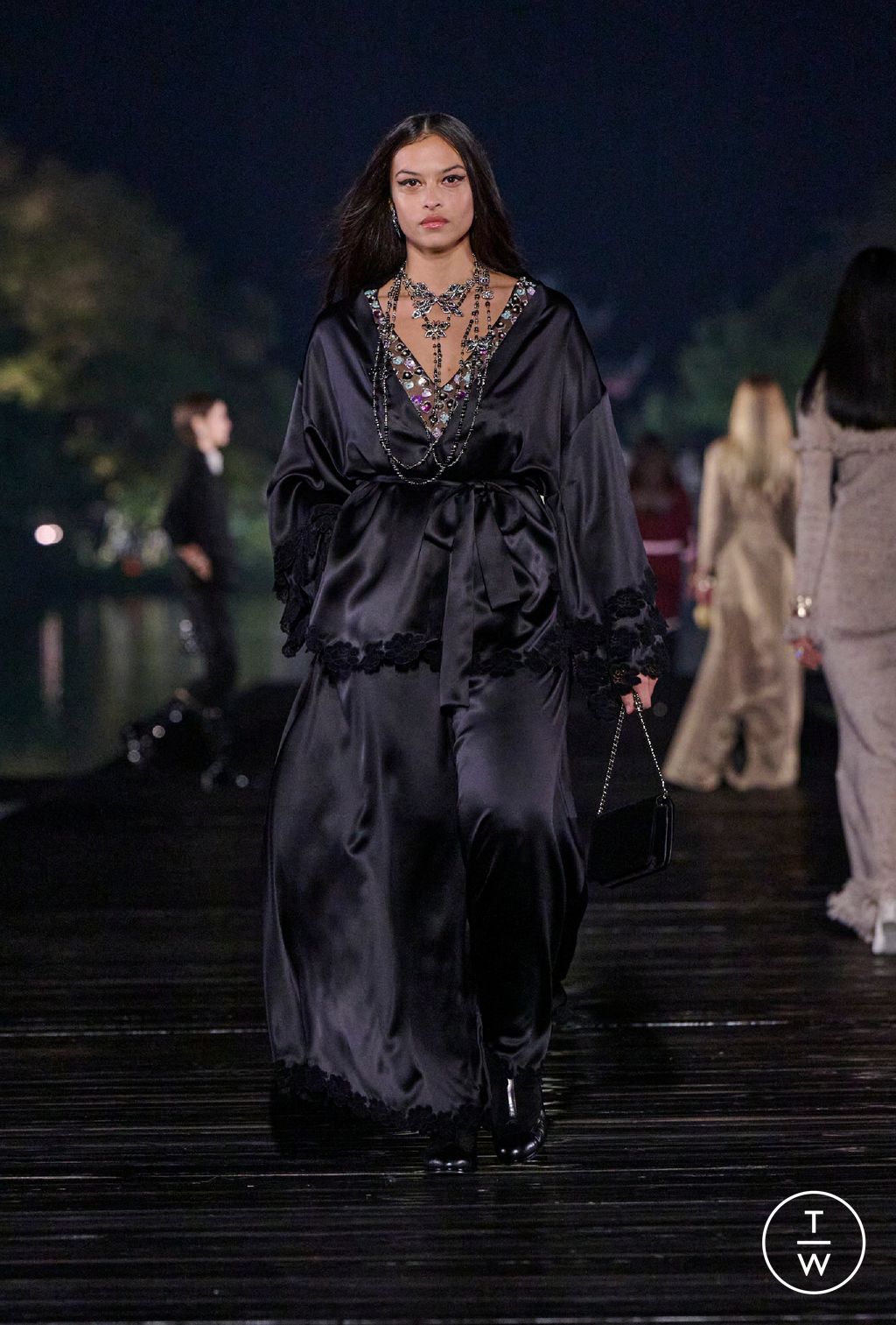 Fashion Week Paris Pre-Fall 2025 look 59 from the Chanel collection womenswear