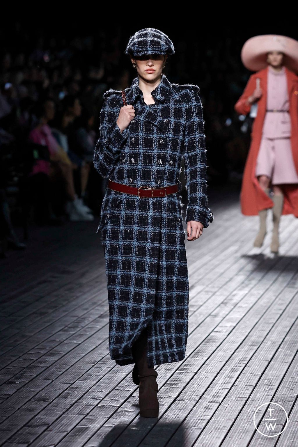 Fashion Week Paris Fall/Winter 2024 look 4 from the Chanel collection 女装