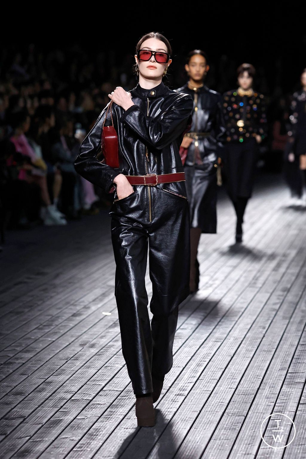 Fashion Week Paris Fall/Winter 2024 look 53 de la collection Chanel womenswear