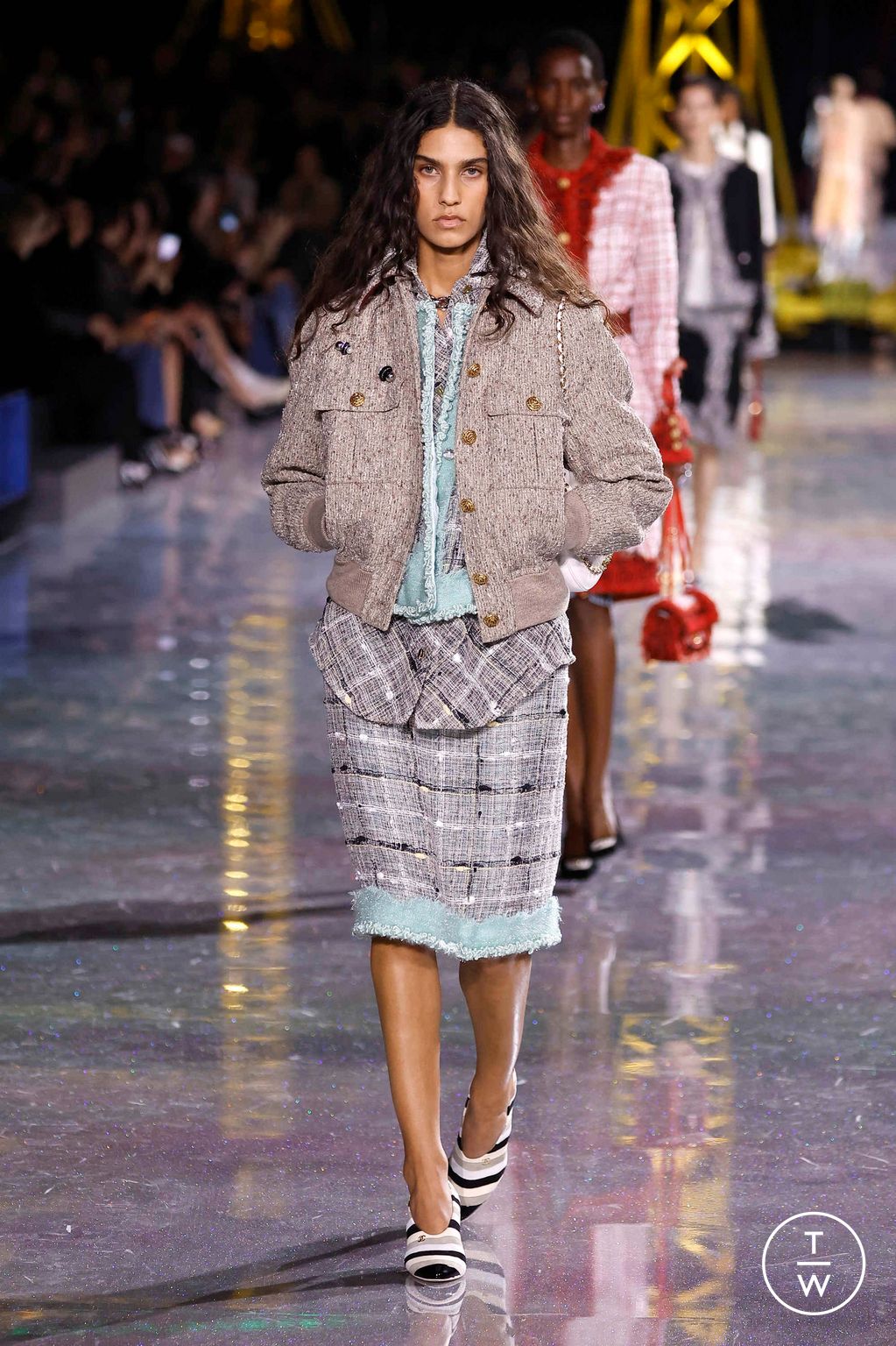 Fashion Week Paris Fall/Winter 2026 look 26 from the Chanel collection womenswear