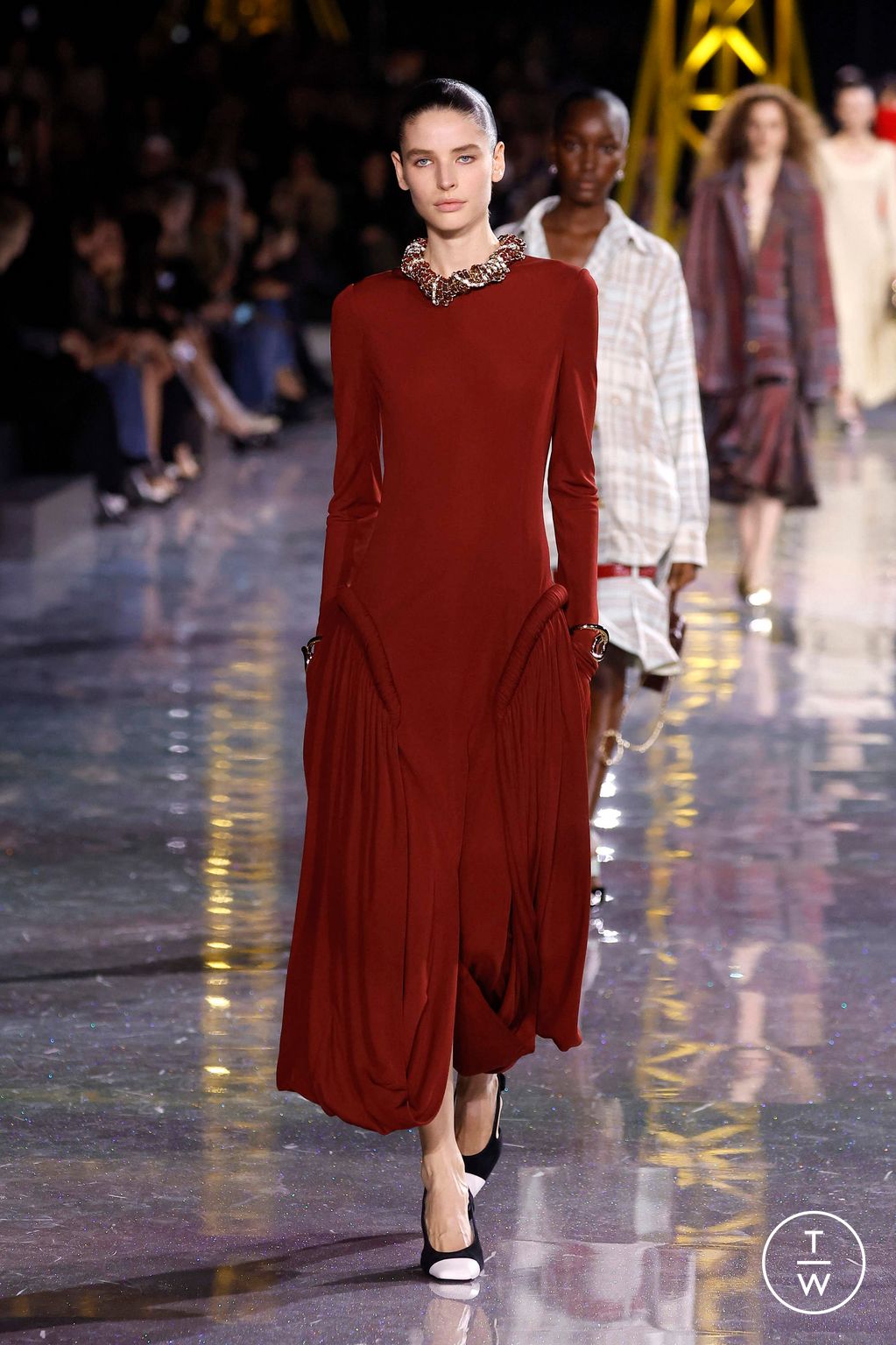 Fashion Week Paris Fall/Winter 2026 look 44 from the Chanel collection 女装