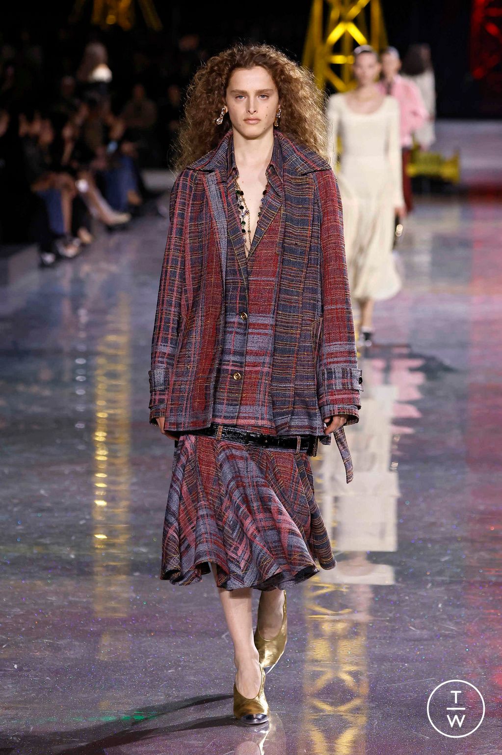 Fashion Week Paris Fall/Winter 2026 look 46 from the Chanel collection 女装