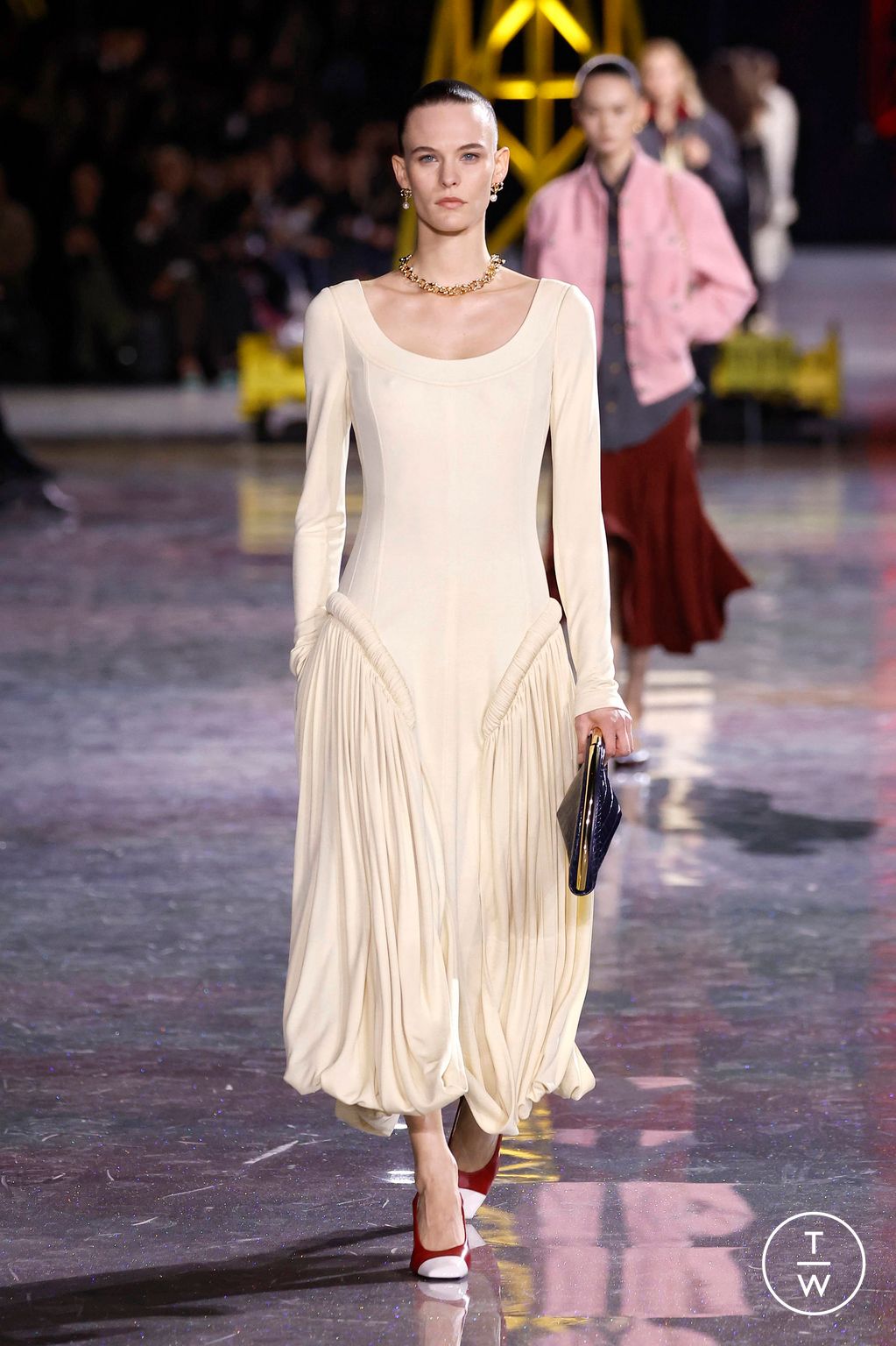 Fashion Week Paris Fall/Winter 2026 look 47 from the Chanel collection 女装