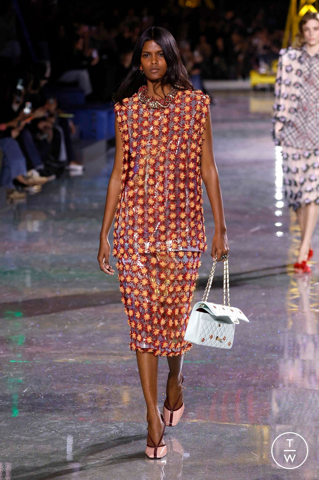 Fashion Week Paris Fall/Winter 2026 look 64 from the Chanel collection 女装