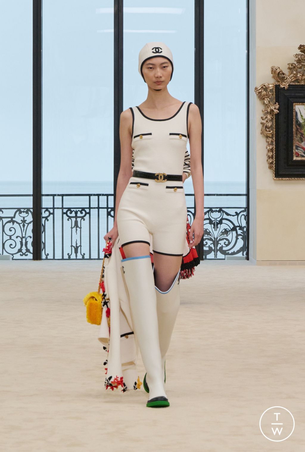 Fashion Week Paris Resort 2027 look 12 de la collection Chanel womenswear