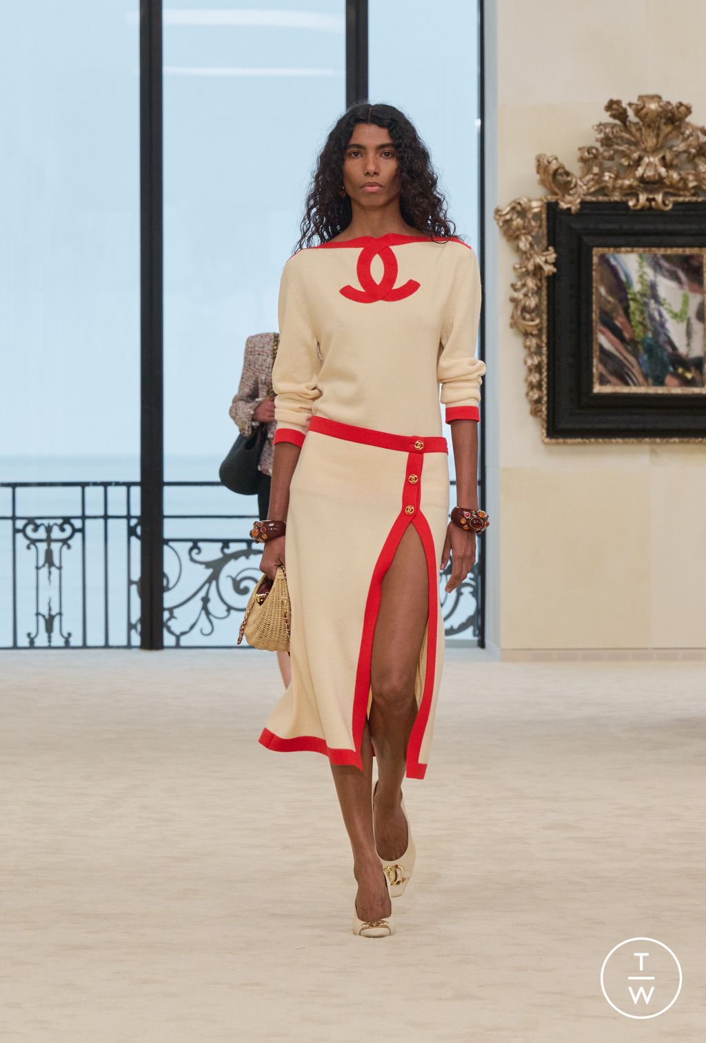 Fashion Week Paris Resort 2027 look 16 from the Chanel collection 女装
