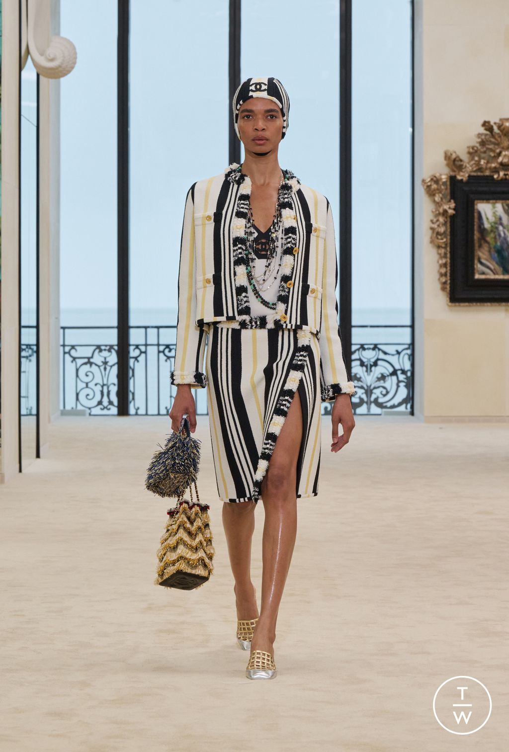 Fashion Week Paris Resort 2027 look 22 de la collection Chanel womenswear