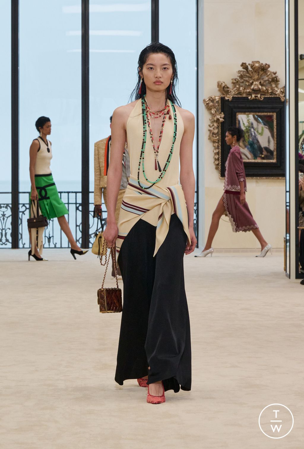 Fashion Week Paris Resort 2027 look 37 de la collection Chanel womenswear