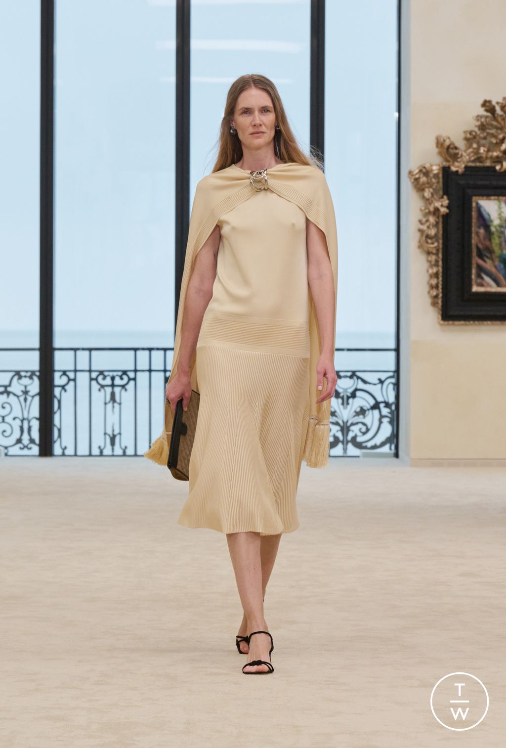 Fashion Week Paris Resort 2027 look 40 from the Chanel collection womenswear