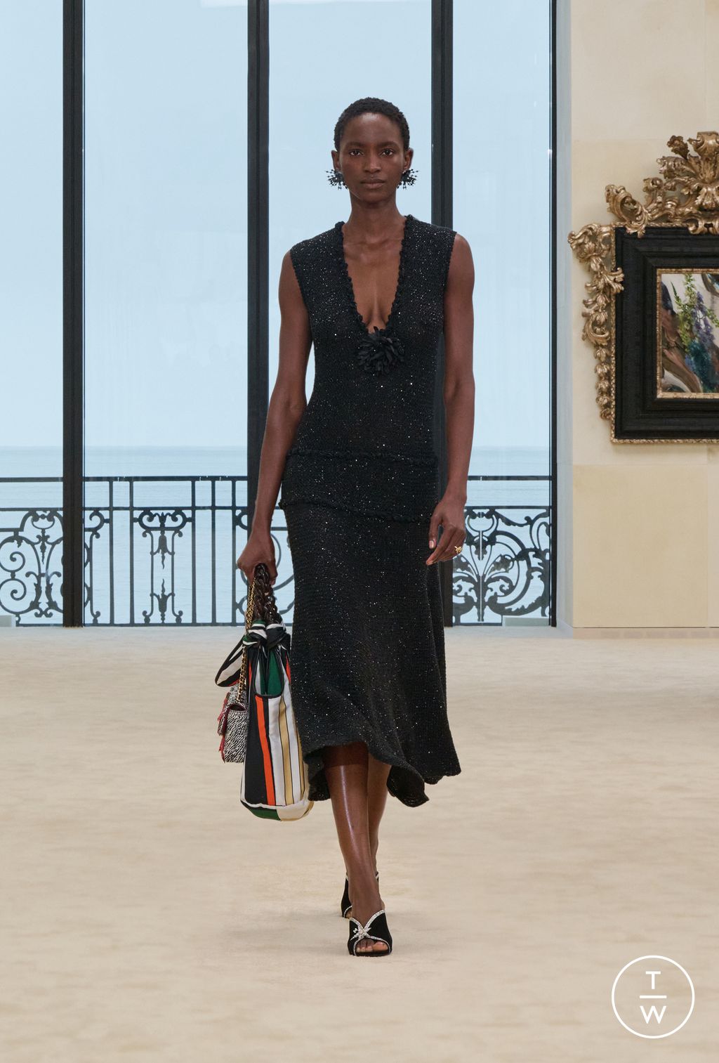 Fashion Week Paris Resort 2027 look 44 from the Chanel collection womenswear