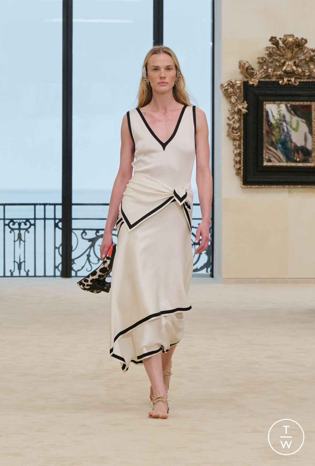 Fashion Week Paris Resort 2027 look 7 from the Chanel collection womenswear