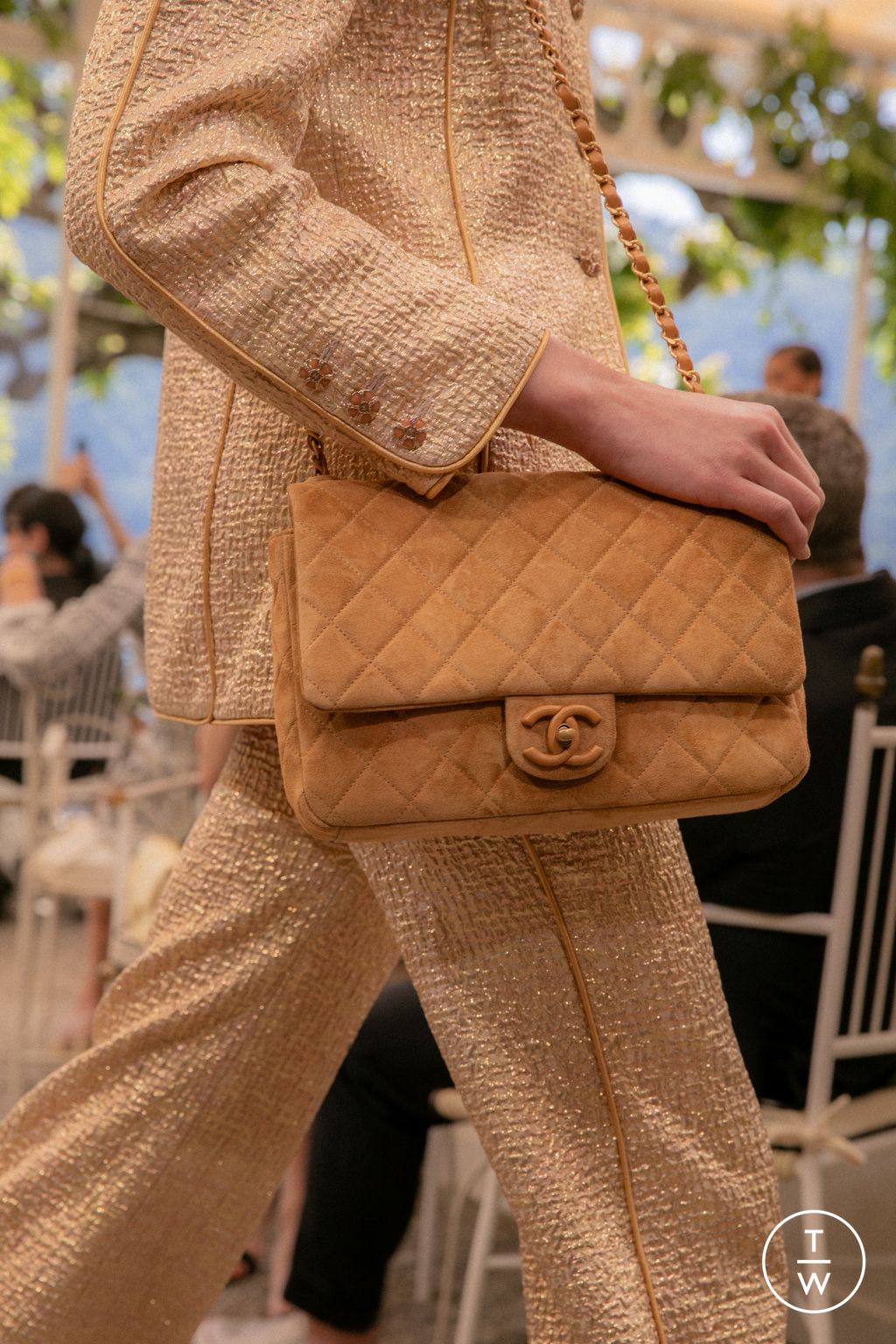 Fashion Week Paris Resort 2026 look 24 from the Chanel collection 女装配饰
