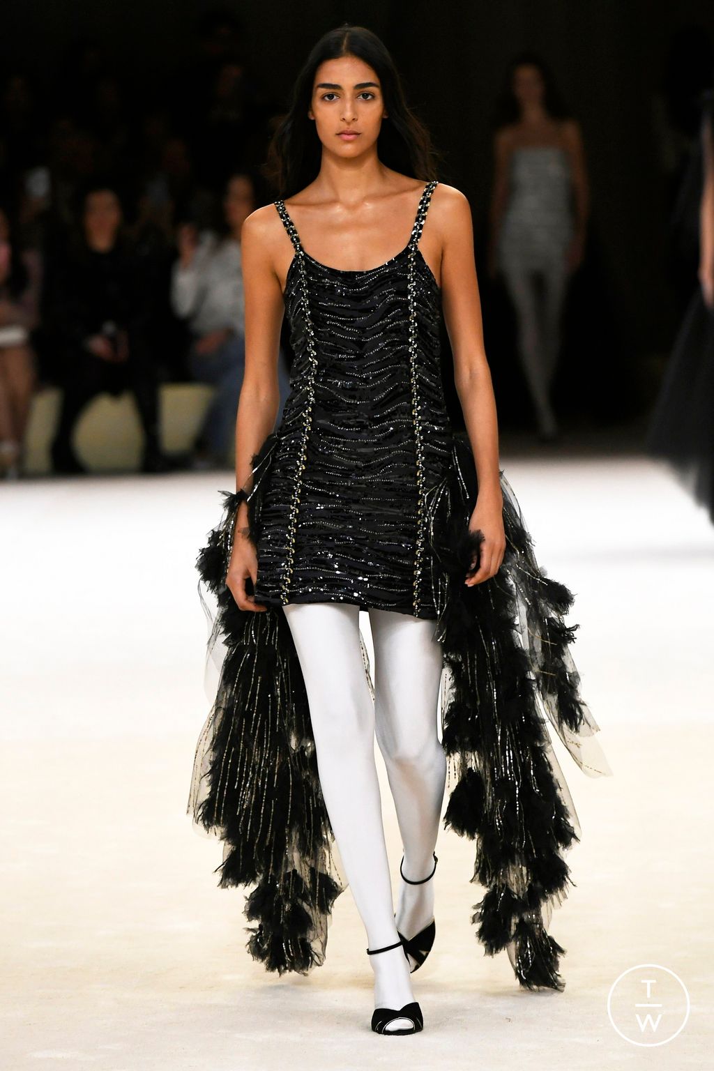 Fashion Week Paris Spring/Summer 2024 look 39 de la collection Chanel couture