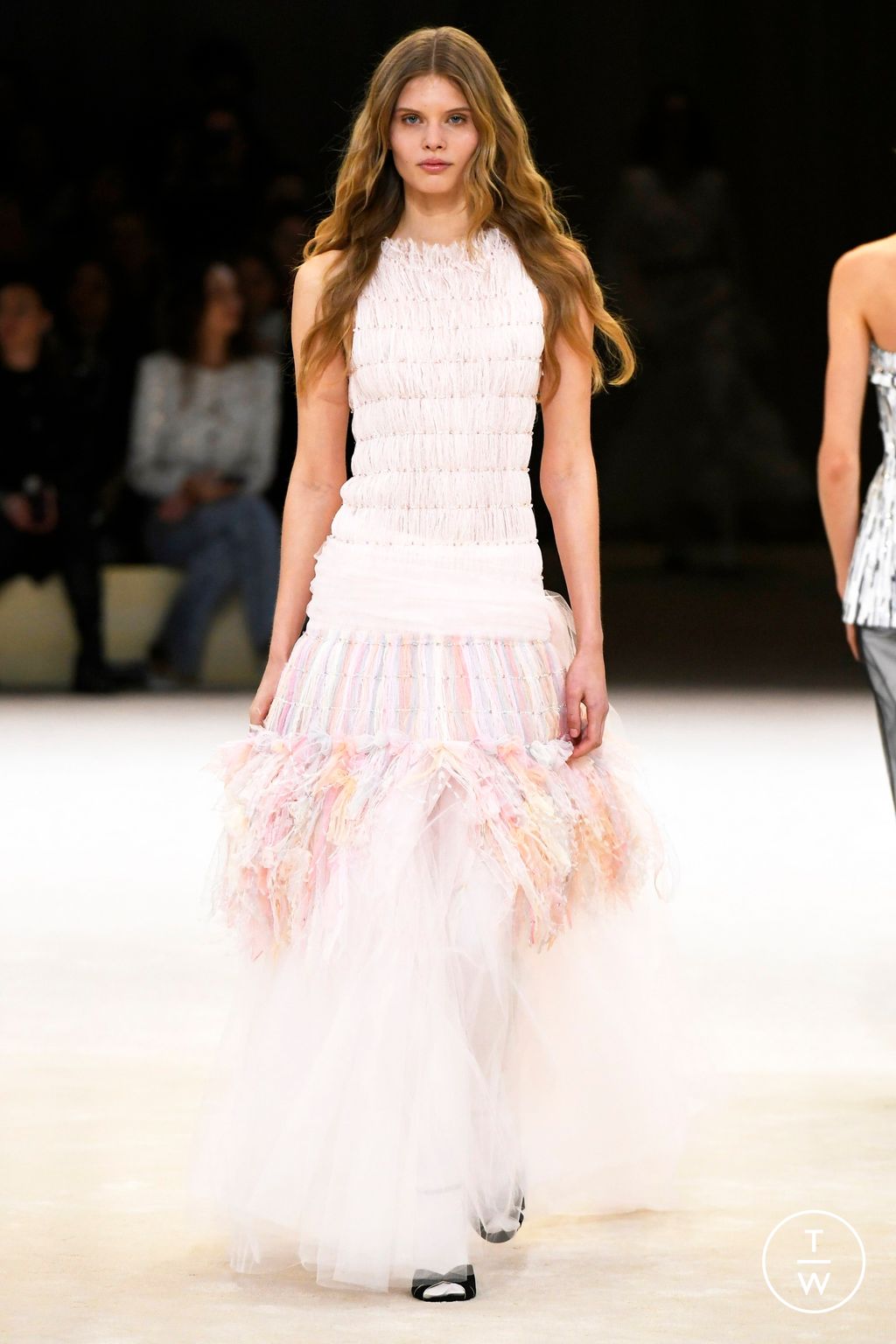 Fashion Week Paris Spring/Summer 2024 look 54 de la collection Chanel couture